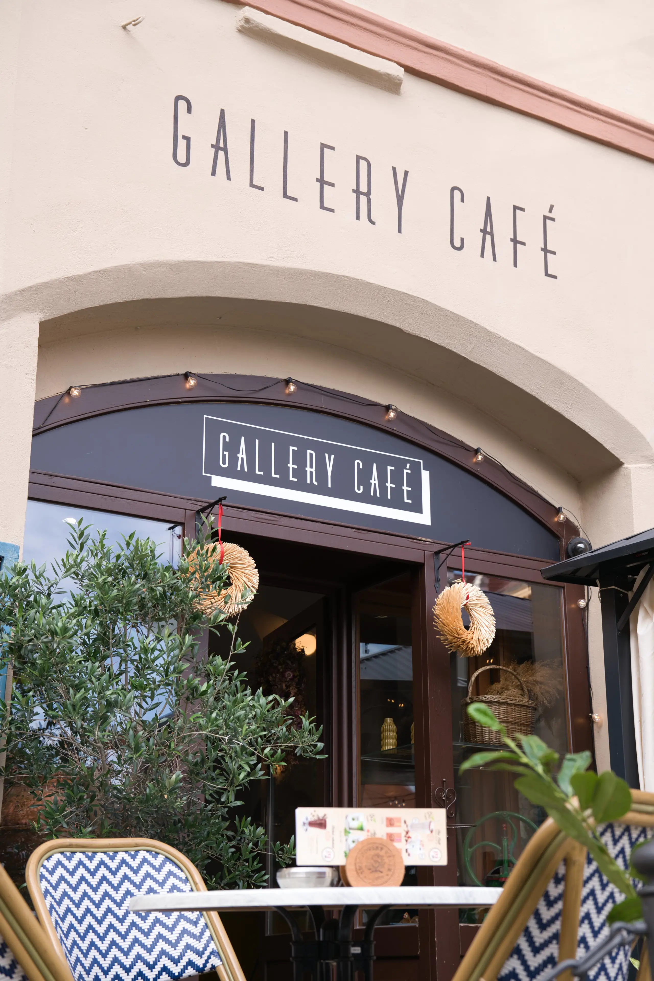 Vstup do Gallery Café na Velkém náměstí